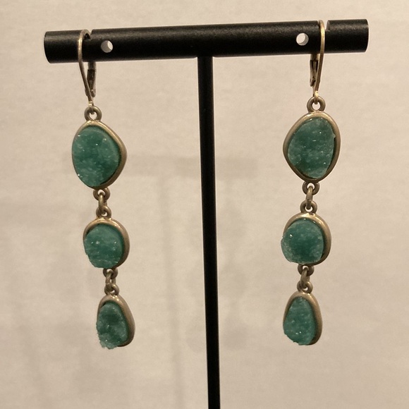 Light Catching crystal earrings - Picture 3 of 3